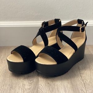 SOLD | Black Platform Sandals, Size 6